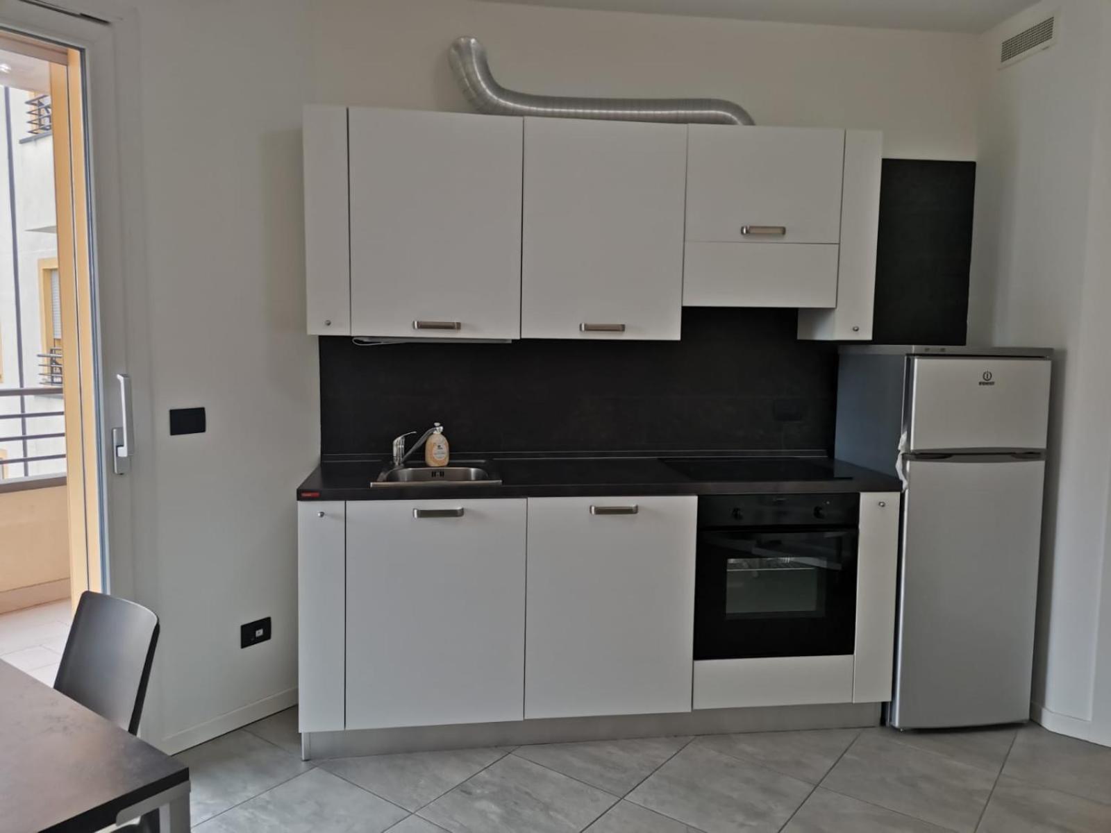 Sempione Rho Expo Stay - Affitti Brevi Italia Pero Bagian luar foto